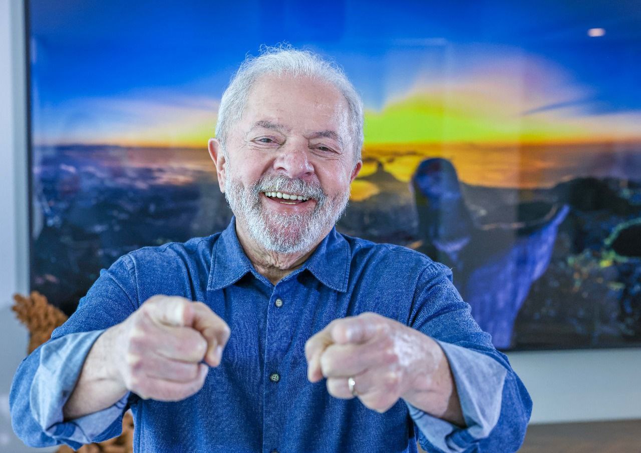 Lula: “Se o dinheiro chegar na sua conta, pegue e coma, senão o Guedes toma”